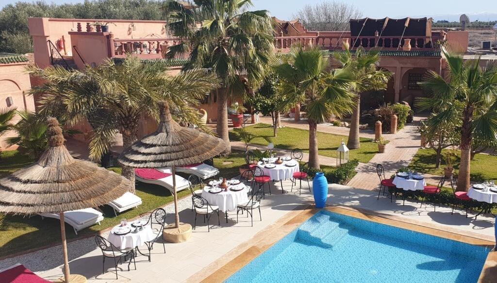 Hotel Jenny Lynn Tazrou Esterno foto