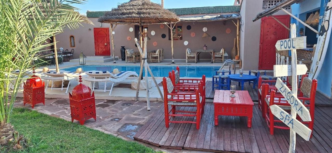 Hotel Jenny Lynn Tazrou Esterno foto